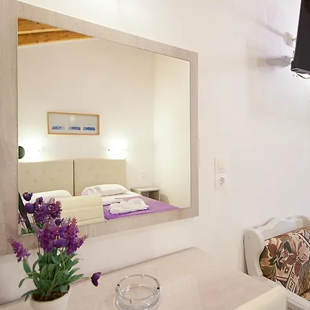 Apartment Voula Koukounaries